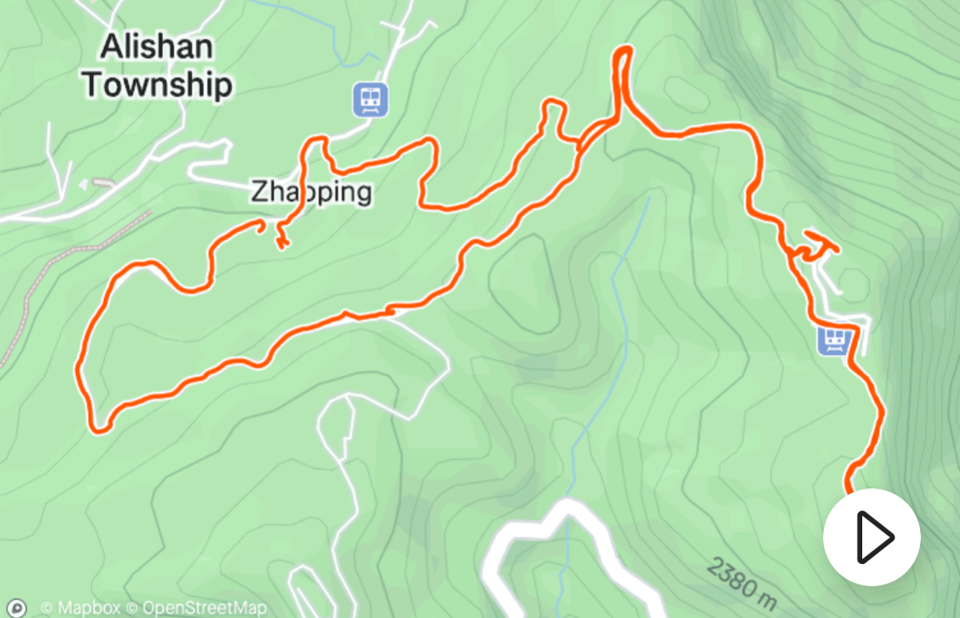 螢幕截圖：第一員工寄宿舍往返小笠原山觀景臺的定位軌跡